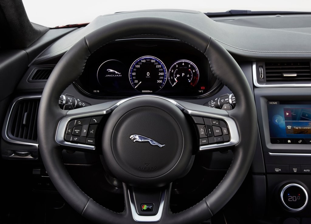 JAGUAR E-PACE, foto 144