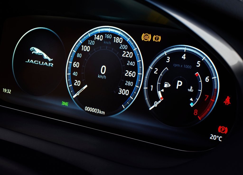 JAGUAR E-PACE, foto 147