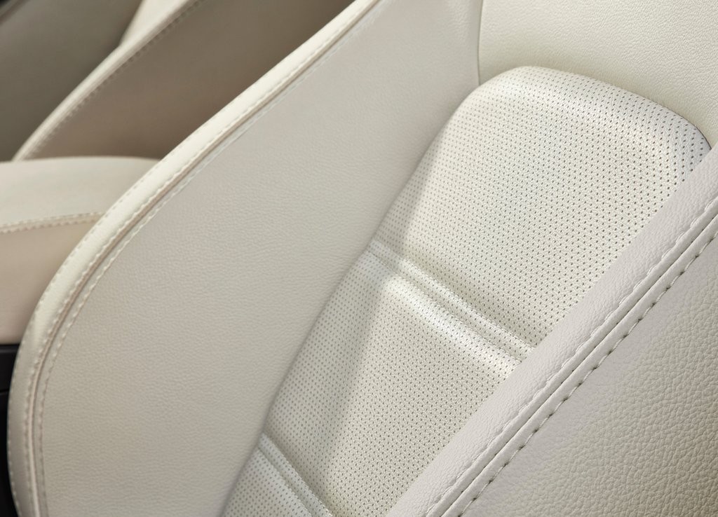 JAGUAR E-PACE, foto 153