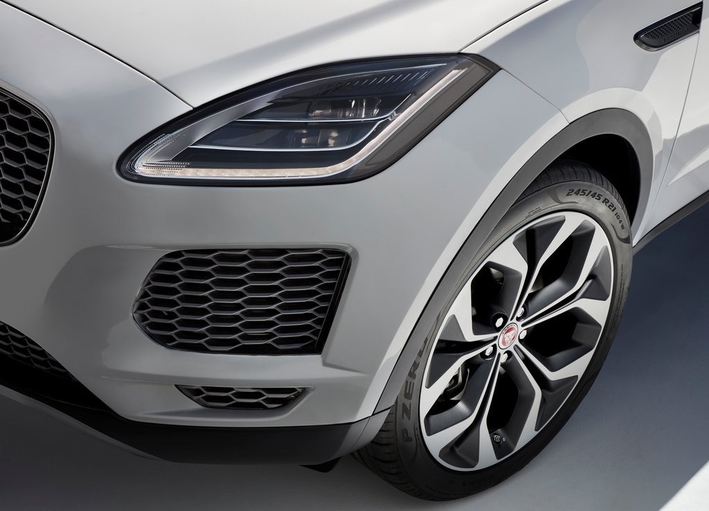 JAGUAR E-PACE, foto 169