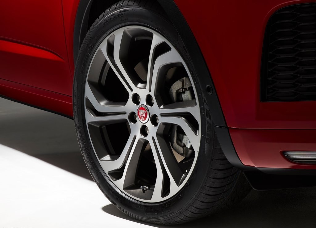 JAGUAR E-PACE, foto 175