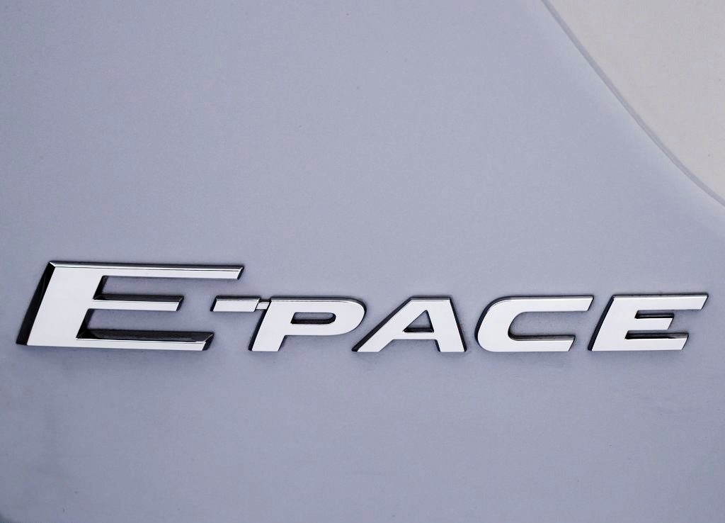 JAGUAR E-PACE, foto 190