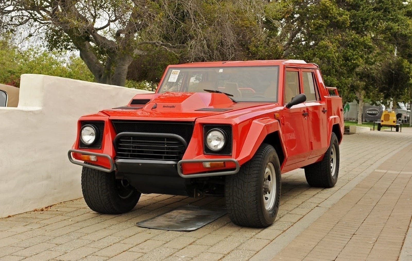 1989 - LAMBORGHINI LM002, foto 1