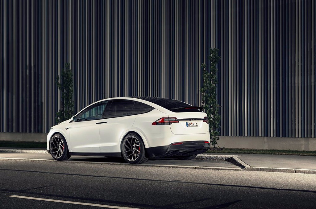 2017 - TESLA MODEL X BY NOVITEC, foto 9