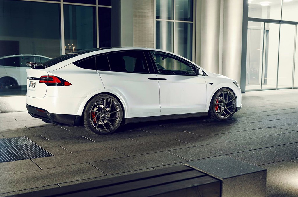 2017 - TESLA MODEL X BY NOVITEC, foto 10