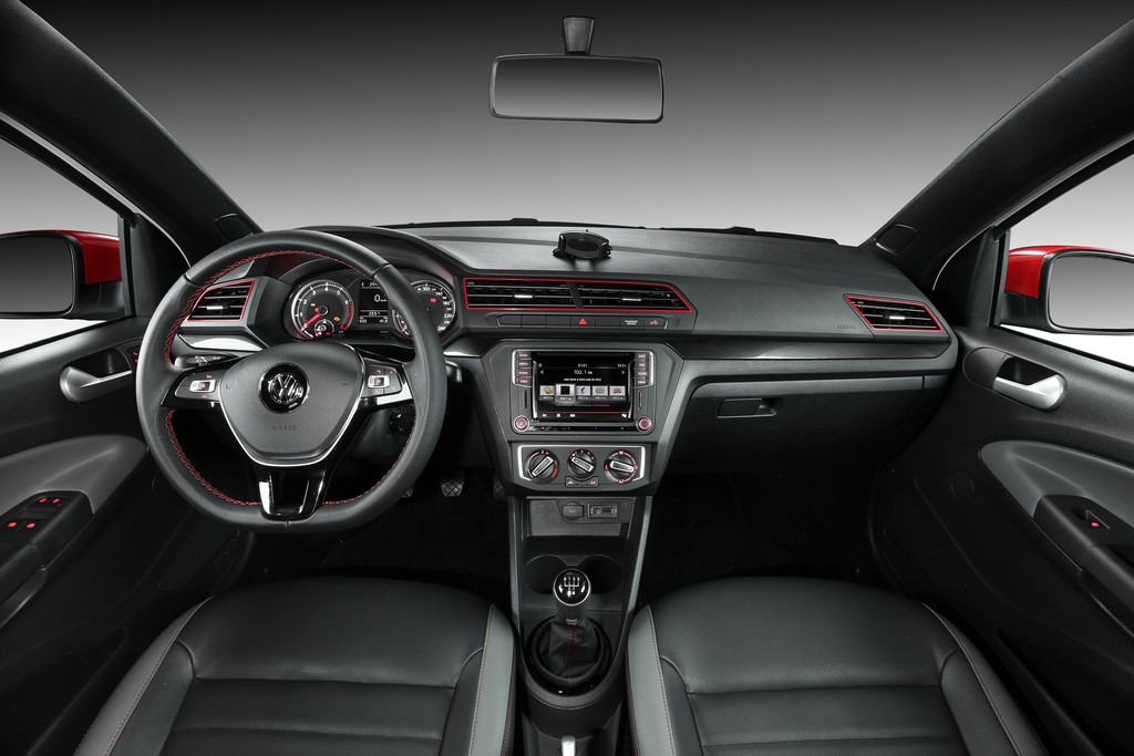 2018 - VOLKSWAGEN SAVEIRO PEPPER, foto 2