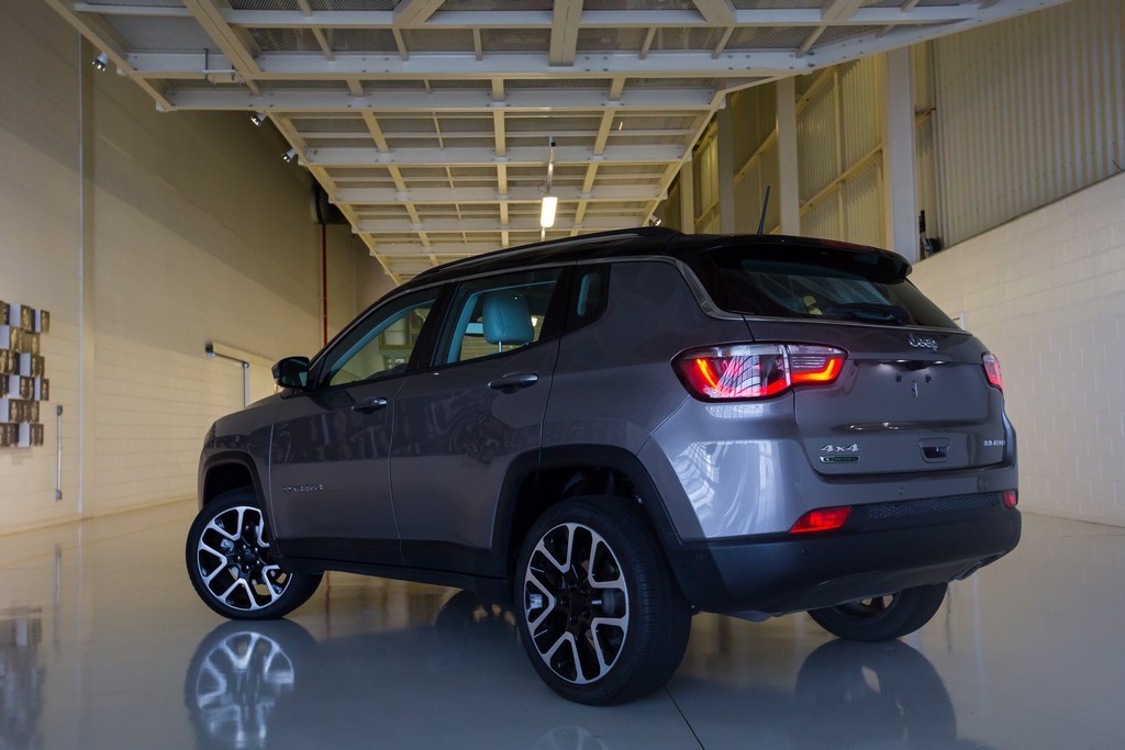 2018 - JEEP COMPASS LIMITED 2.0 DIESEL 4X4, foto 2