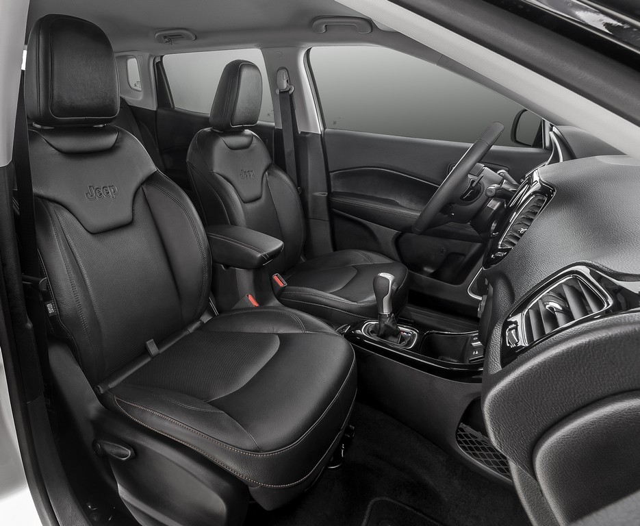2018 - JEEP COMPASS LIMITED 2.0 FLEX, foto 25