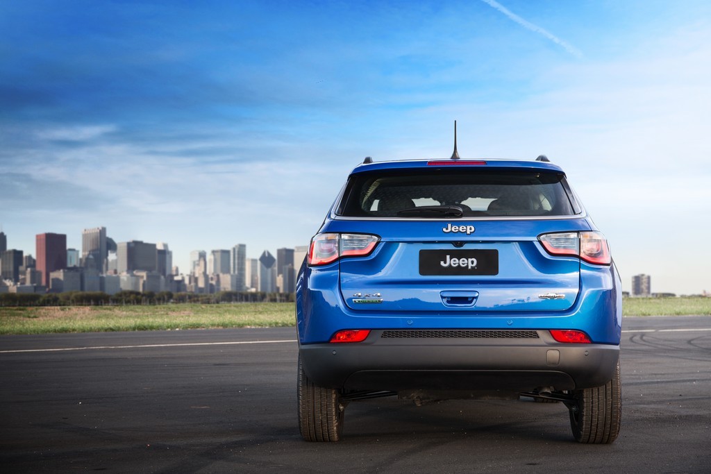 2018 - JEEP COMPASS LONGITUDE 2.0 DIESEL 4X4, foto 5