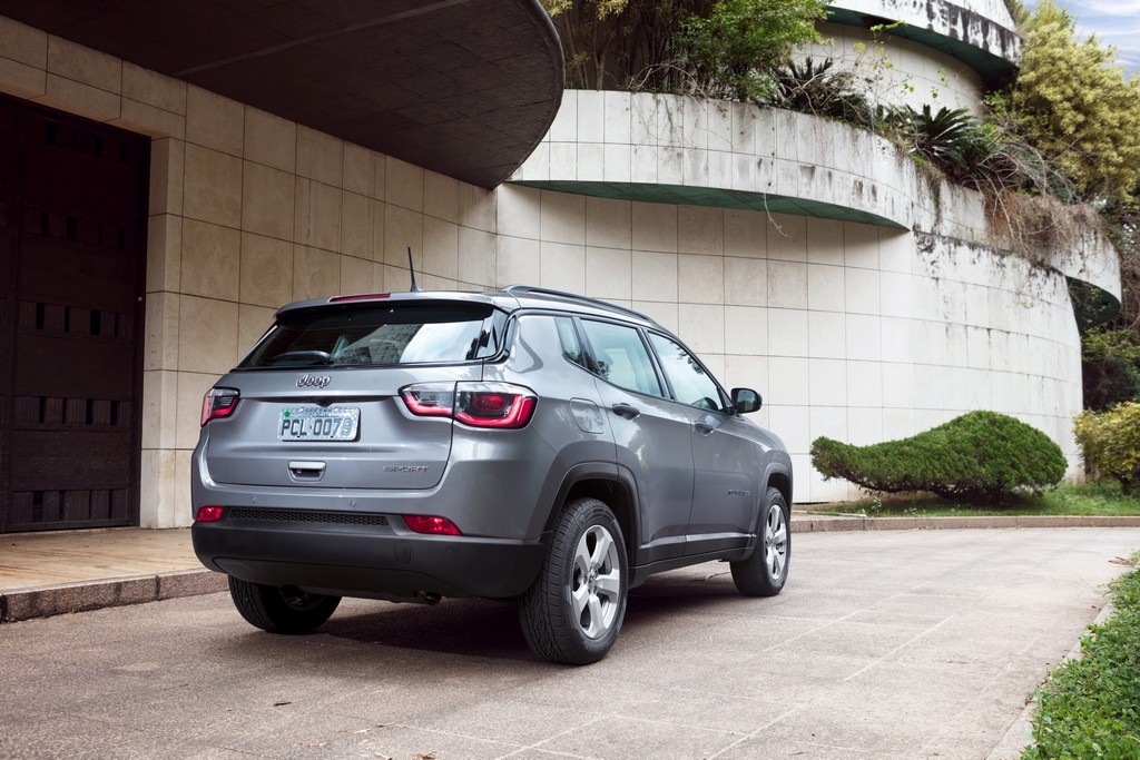 2018 - JEEP COMPASS SPORT 2.0 FLEX, foto 3