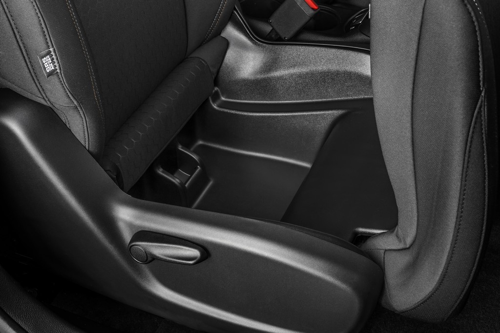 2018 - JEEP COMPASS SPORT 2.0 FLEX, foto 17