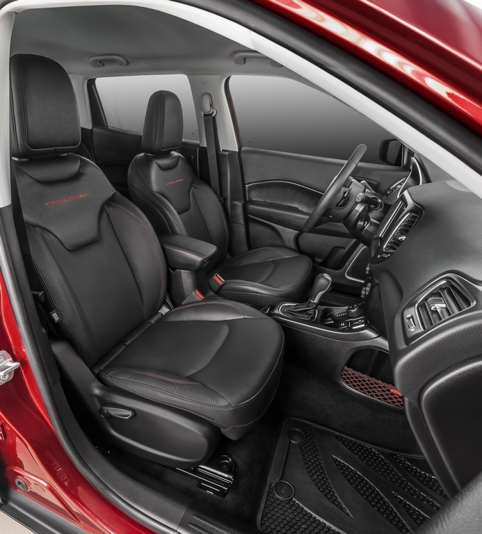 2018 - JEEP COMPASS TRAILHAWK 2.0 DIESEL 4X4, foto 38
