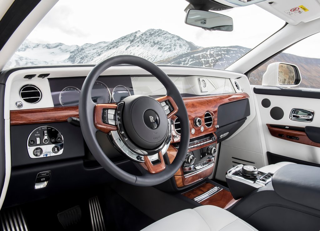 2018 - ROLLS-ROYCE PHANTOM, foto 106