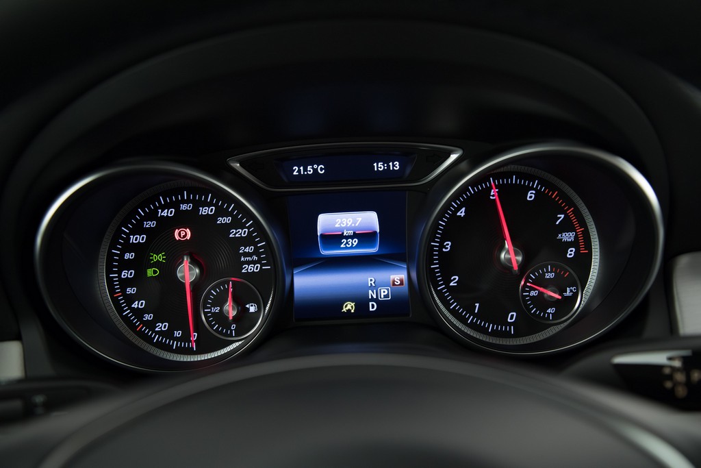 2017 - MERCEDES-BENZ GLA, foto 95
