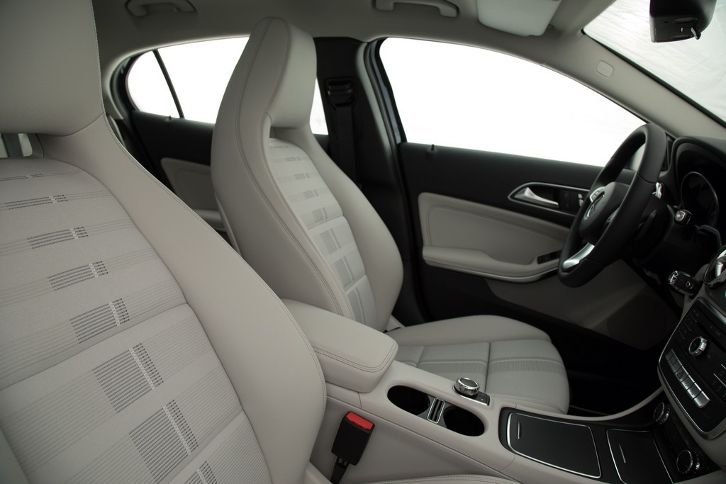 2017 - MERCEDES-BENZ GLA, foto 102