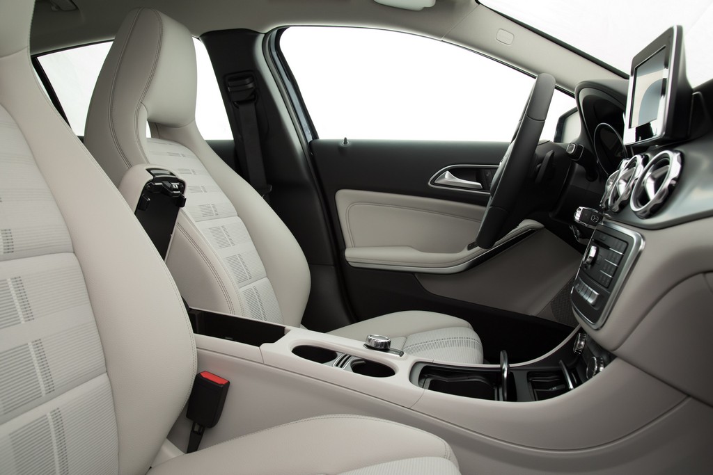 2017 - MERCEDES-BENZ GLA, foto 113