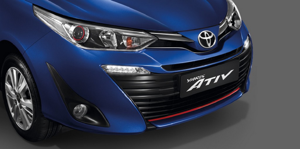 2018 - TOYOTA YARIS ATIV, foto 3