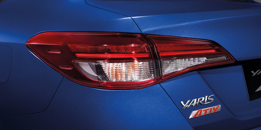 2018 - TOYOTA YARIS ATIV, foto 8