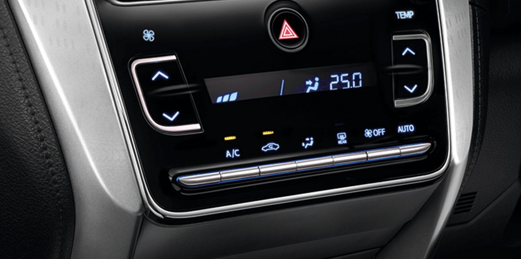 2018 - TOYOTA YARIS ATIV, foto 14