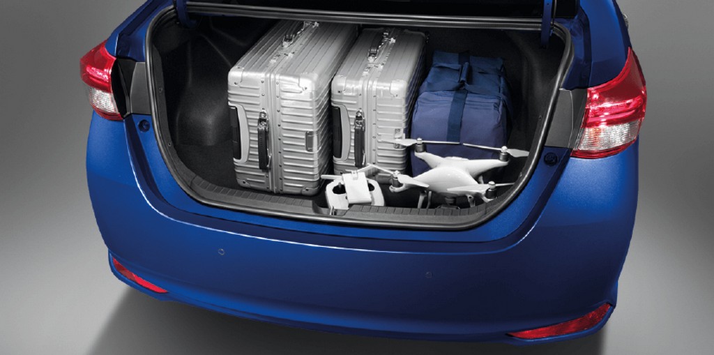 2018 - TOYOTA YARIS ATIV, foto 16