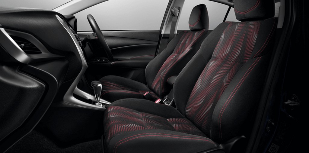 2018 - TOYOTA YARIS ATIV, foto 17