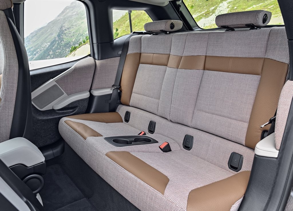2018 - BMW i3, foto 48