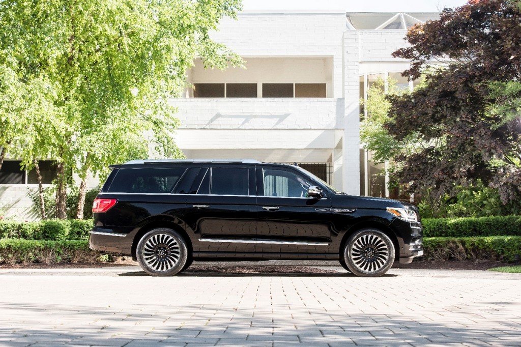 2018 - LINCOLN NAVIGATOR LWB, foto 4