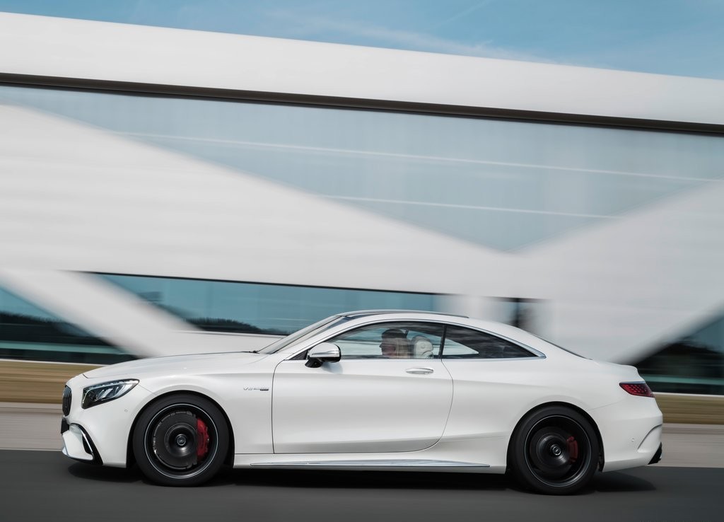 2018 - MERCEDES-AMG S 63 COUPE, foto 8