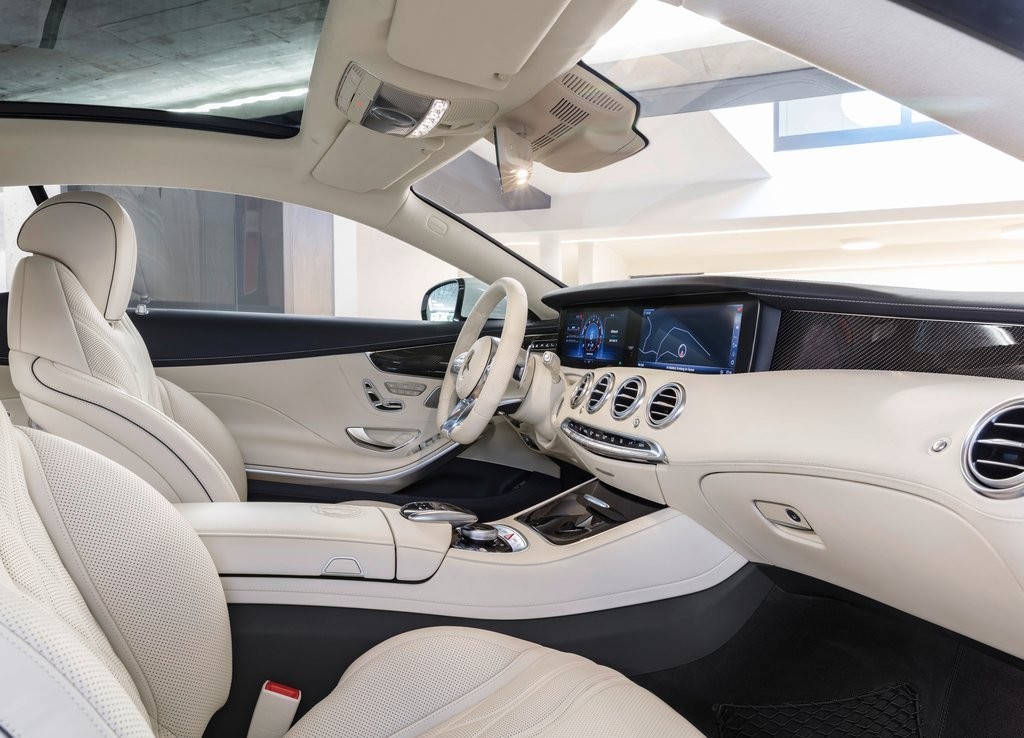 2018 - MERCEDES-AMG S 63 COUPE, foto 14