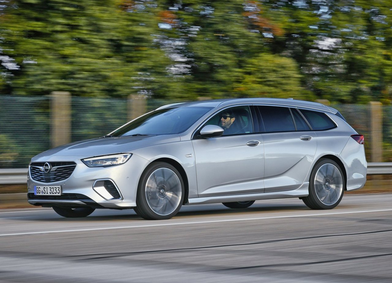 2018 - OPEL INSIGNIA GSi SPORTS TOURER, foto 12