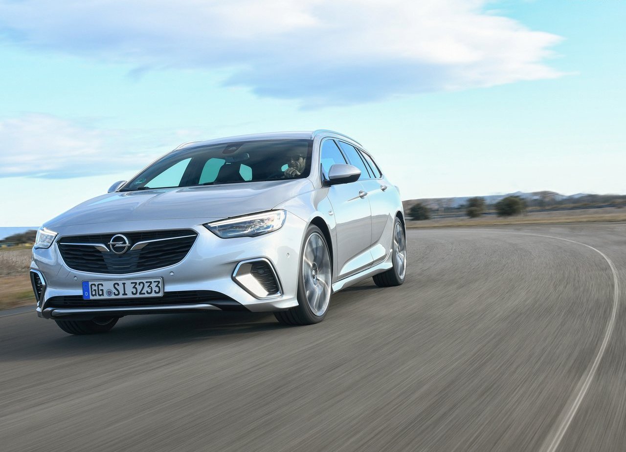 2018 - OPEL INSIGNIA GSi SPORTS TOURER, foto 14