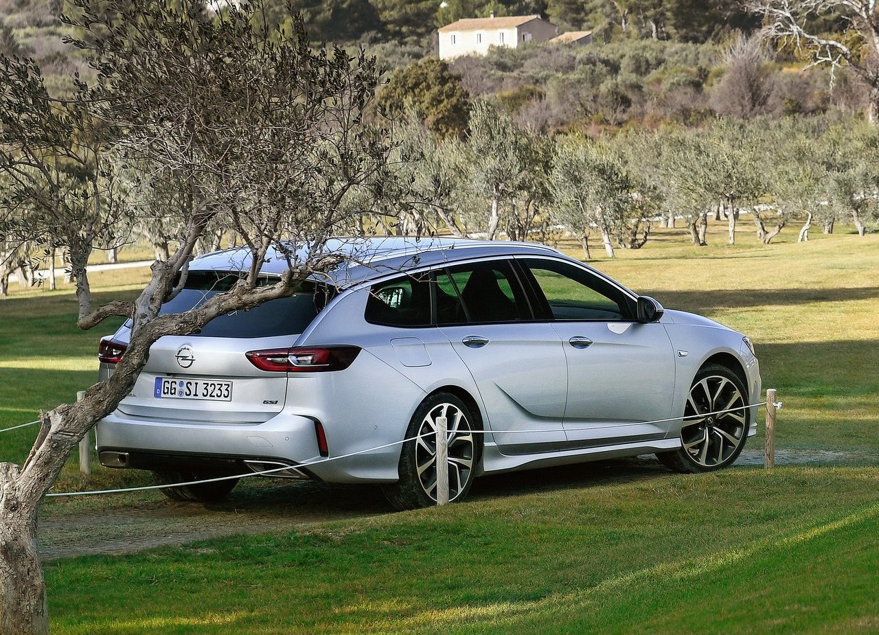 2018 - OPEL INSIGNIA GSi SPORTS TOURER, foto 22