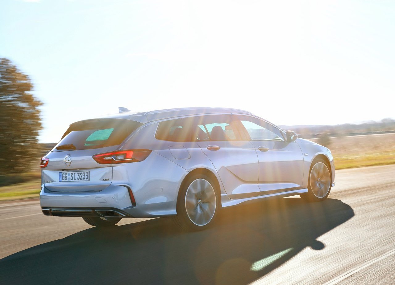 2018 - OPEL INSIGNIA GSi SPORTS TOURER, foto 29