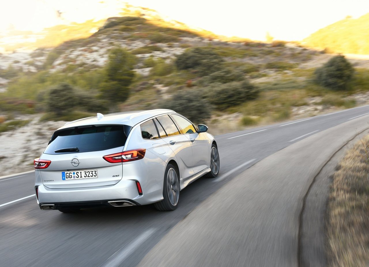 2018 - OPEL INSIGNIA GSi SPORTS TOURER, foto 31
