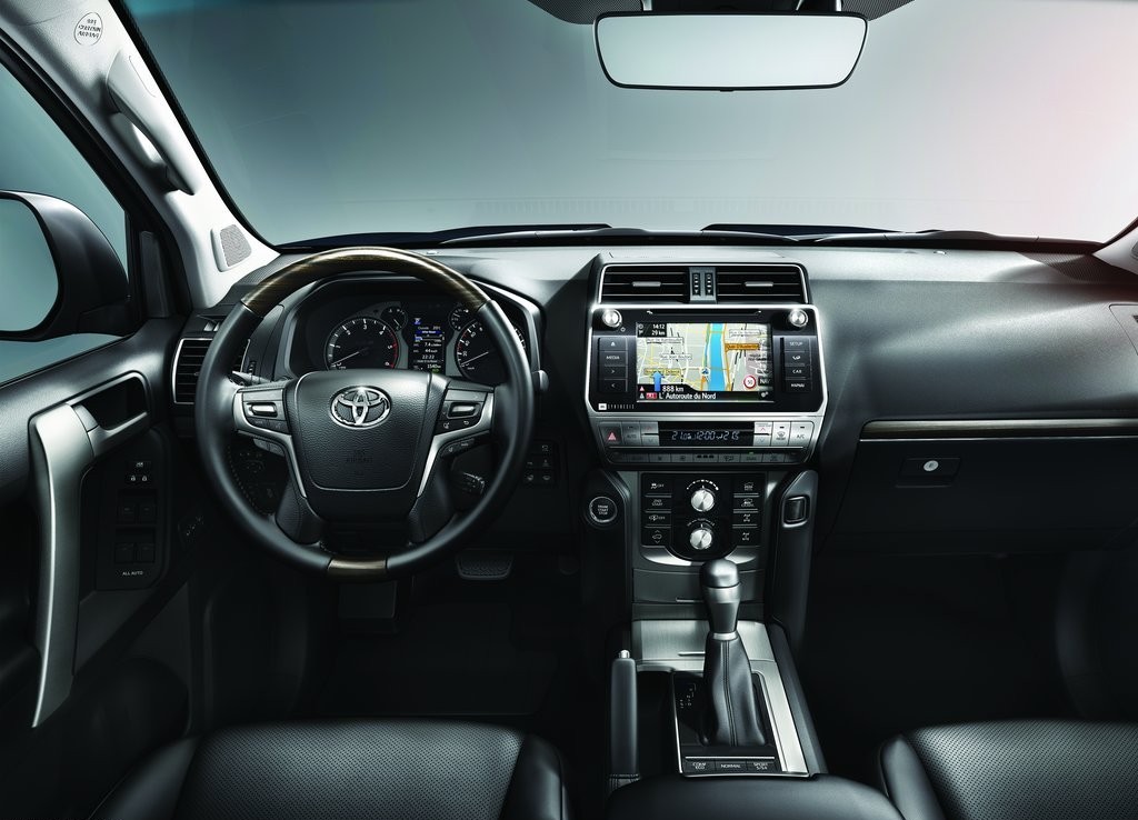 2018 - TOYOTA LAND CRUISER, foto 15