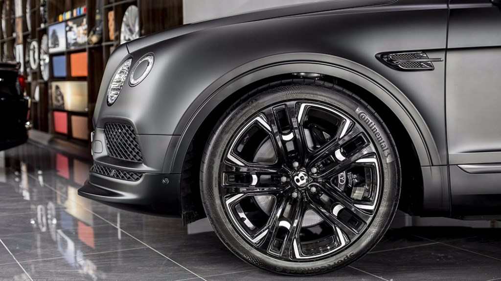 2017 - BENTLEY BENTAYGA LE MANS EDITION BY KAHN, foto 5
