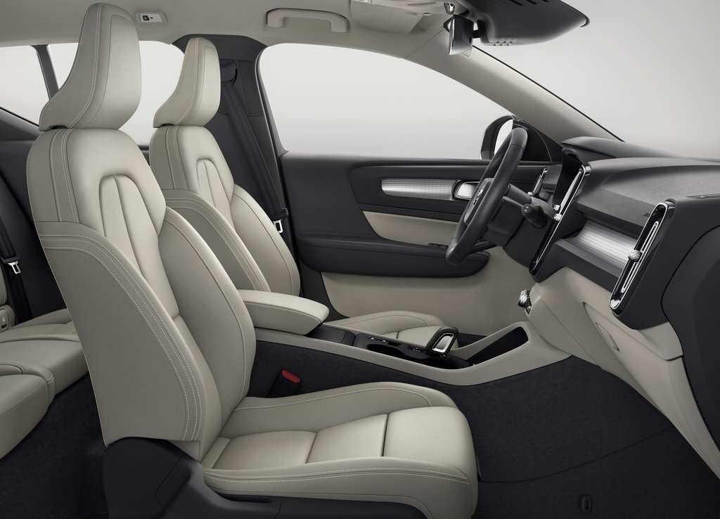 2018 - VOLVO XC40, foto 107