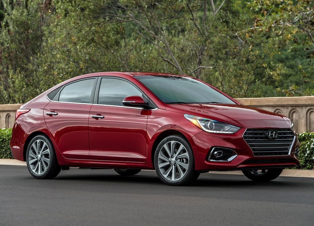 HYUNDAI ACCENT, foto 2