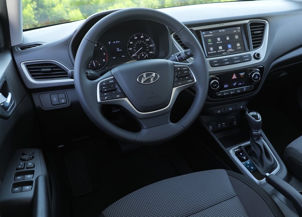 HYUNDAI ACCENT, foto 11