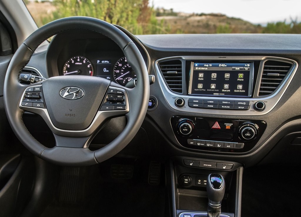 HYUNDAI ACCENT, foto 13