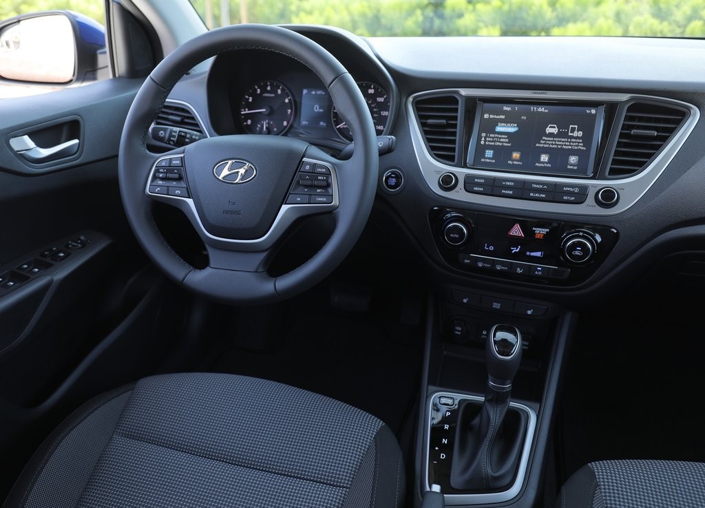 HYUNDAI ACCENT, foto 14