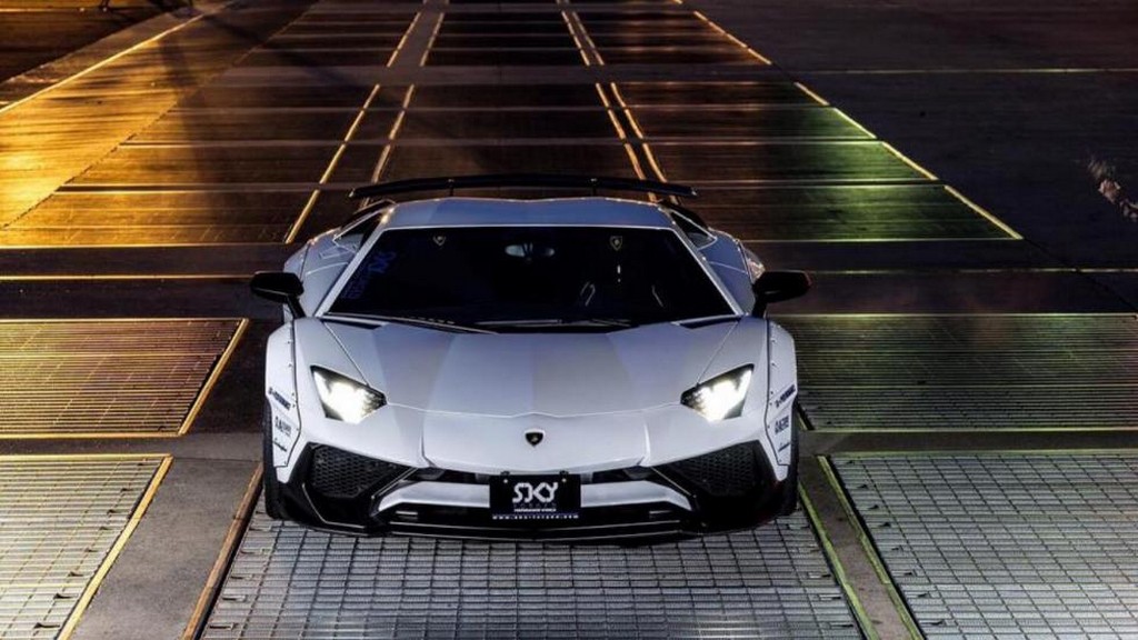 2017 - LAMBORGHINI AVENTADOR SV BY LIBERTY WALK, foto 3