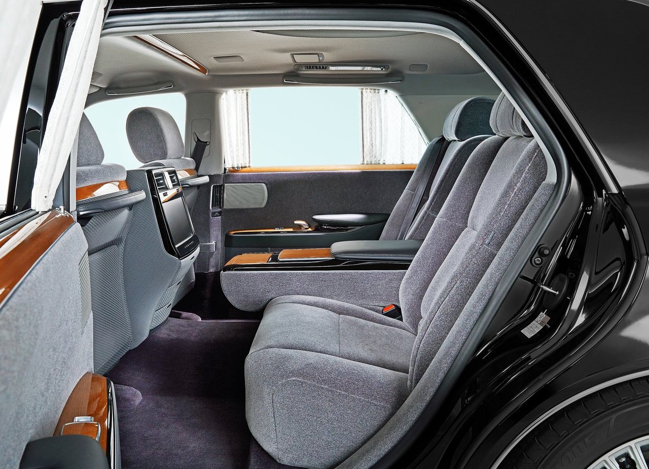 2018 - TOYOTA CENTURY, foto 16