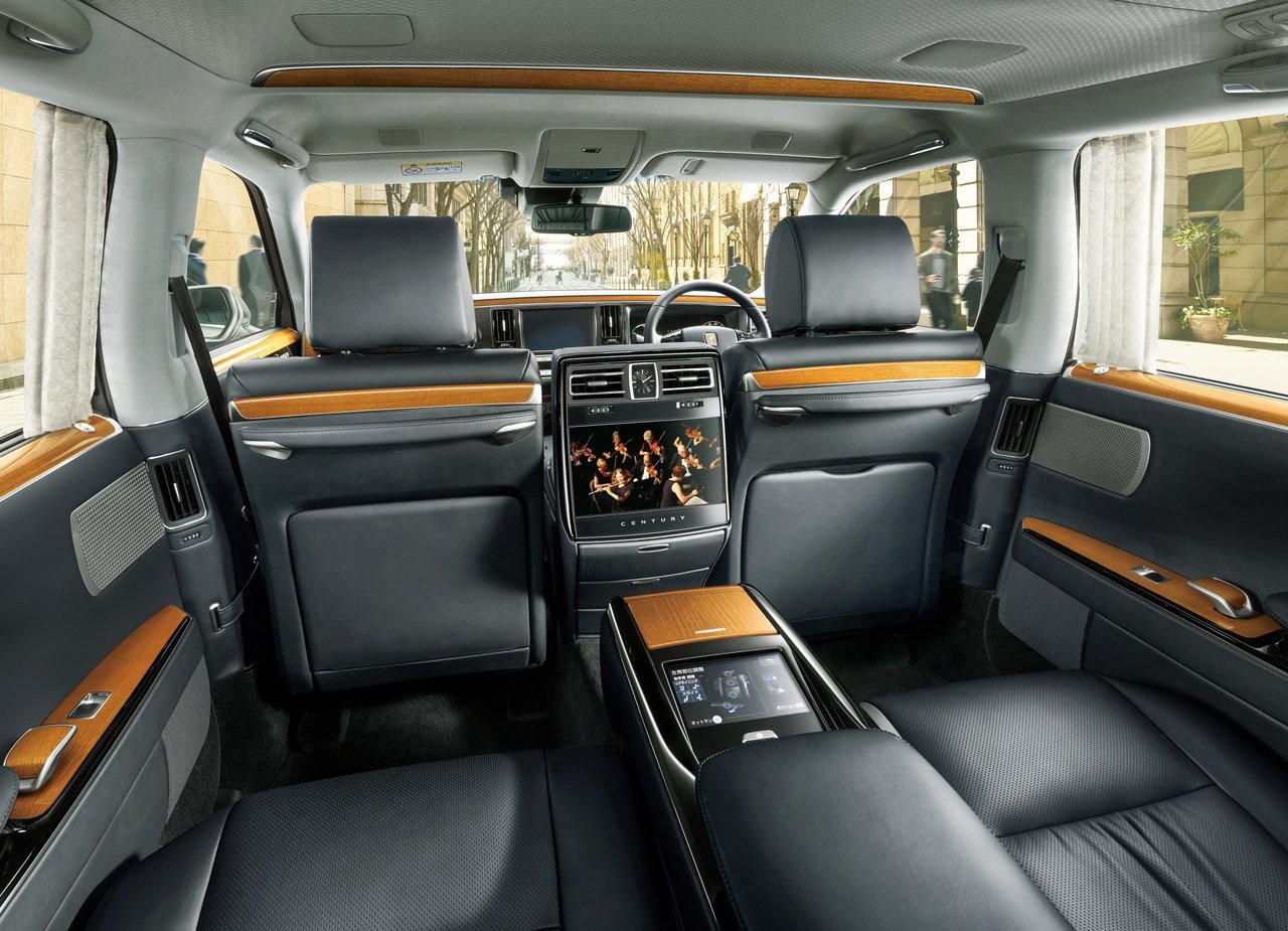 2018 - TOYOTA CENTURY, foto 21