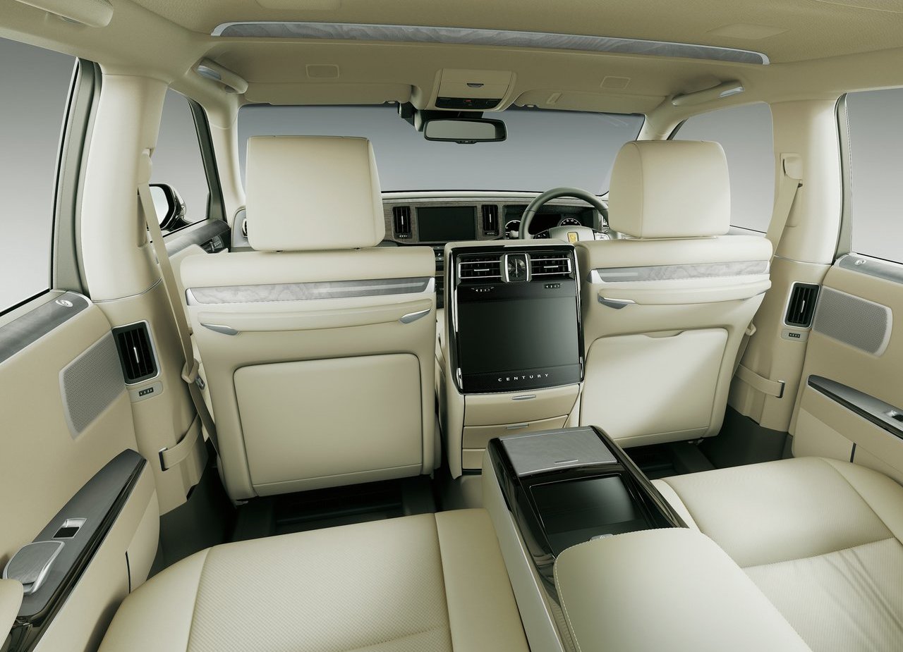 2018 - TOYOTA CENTURY, foto 24