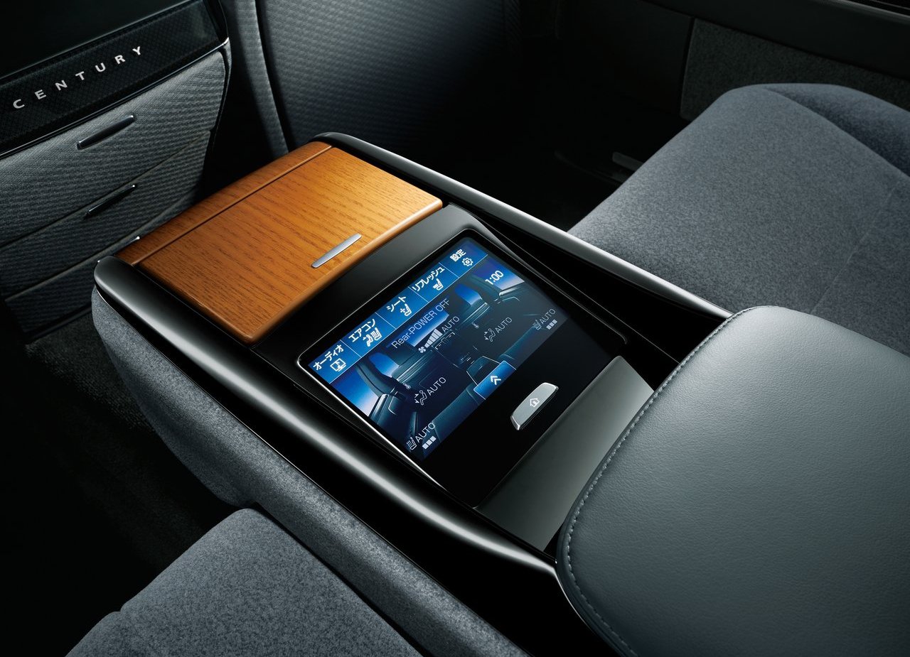 2018 - TOYOTA CENTURY, foto 26