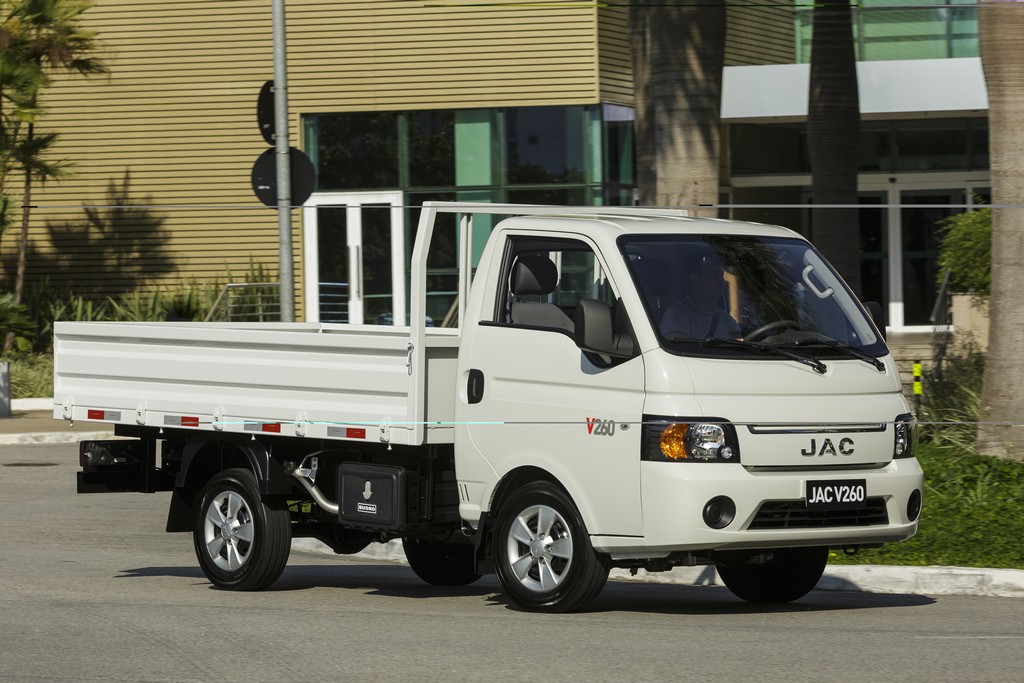 2018 - JAC V260, foto 2