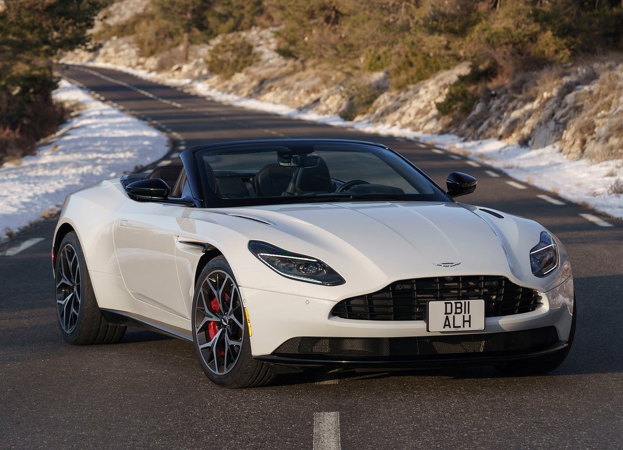 ASTON MARTIN DB11 VOLANTE, foto 11