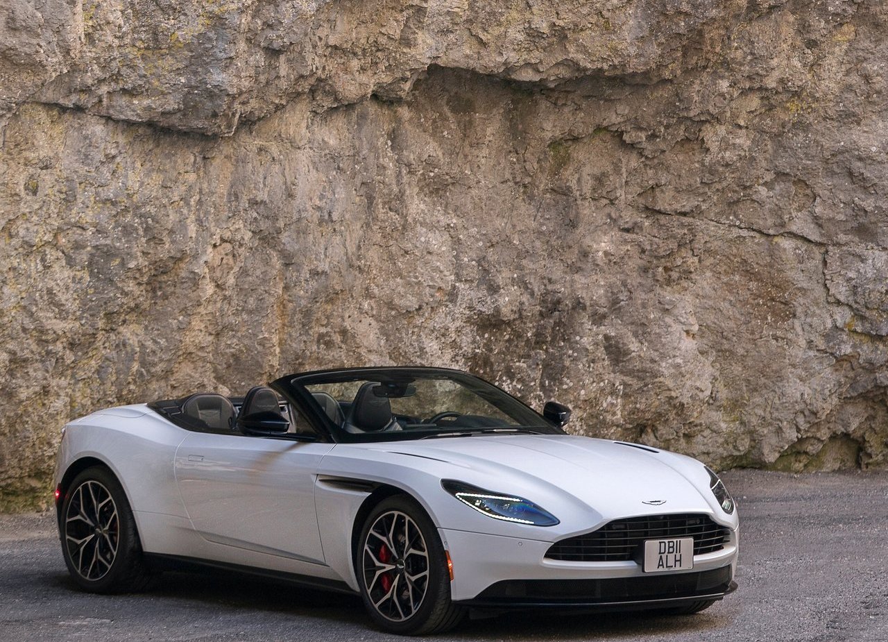 ASTON MARTIN DB11 VOLANTE, foto 12