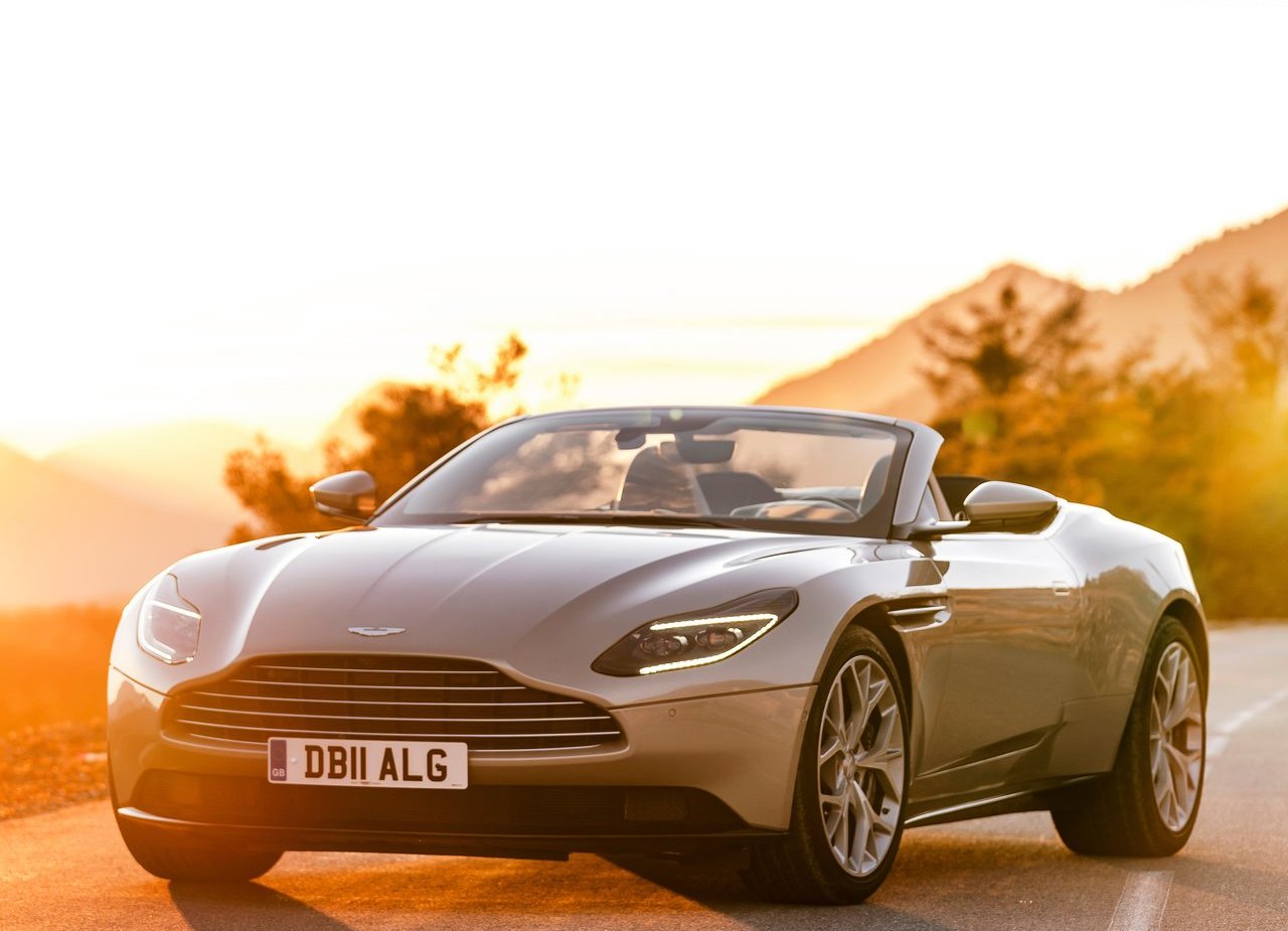 ASTON MARTIN DB11 VOLANTE, foto 20